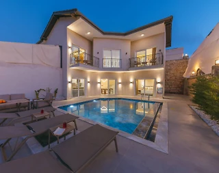 Muğla Seydikemer'de Doğa Manzaralı, Özel Havuzlu, Kiralık Villa - 1