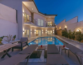 Muğla Seydikemer'de Doğa Manzaralı, Özel Havuzlu, Kiralık Villa - 2