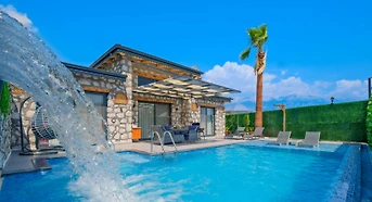 Muğla Seydikemer'de Doğayla İç içe, Özel Havuzlu, Balayı Villası