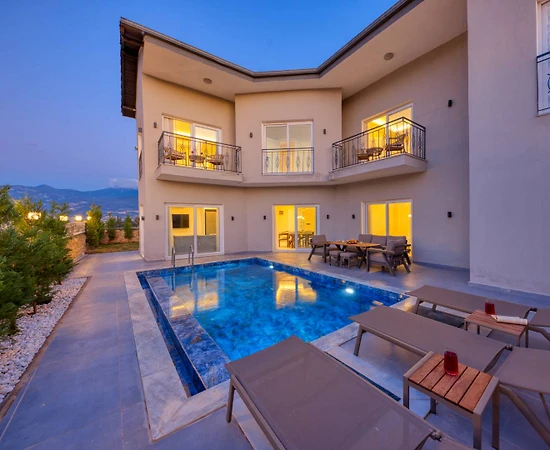 Muğla Seydikemer'de Enfes Doğada, Özel Havuzlu, 3+1 Villa - 1