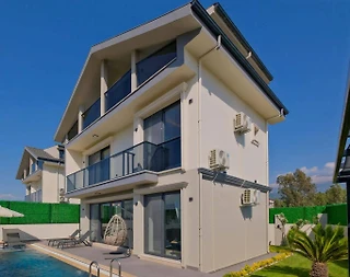 Muğla Seydikemer'de Geniş Ailelere Uygun, Özel Havuzlu, Kiralık Villa - 2