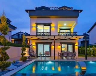 Muğla Seydikemer'de Geniş Ailelere Uygun, Özel Havuzlu, Kiralık Villa - 2