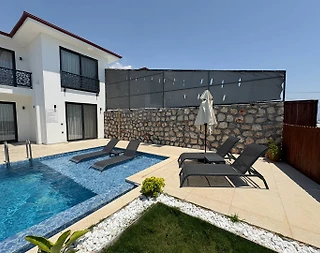 Muğla Seydikemer'de Geniş Ailelere Uygun, Özel Havuzlu, Şık Villa - 4