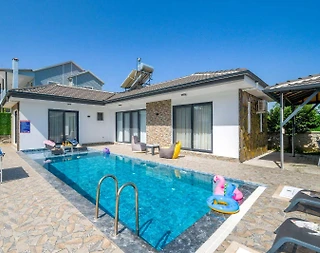 Muğla Seydikemer'de Gözlerden Uzak, Özel Havuzlu, Balayı Villası - 1