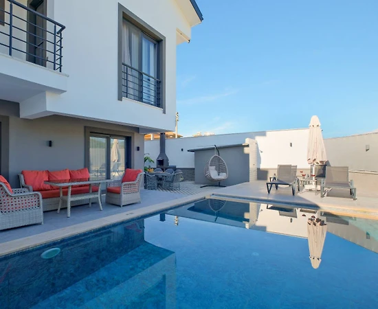 Muğla Seydikemer'de Kalabalık Ailelere Uygun, Özel Havuzlu, Korunaklı Villa - 1