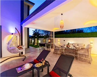 Muğla Seydikemer'de Kalabalık Ailelere Uygun, Özel Havuzlu, Şık Villa - 4