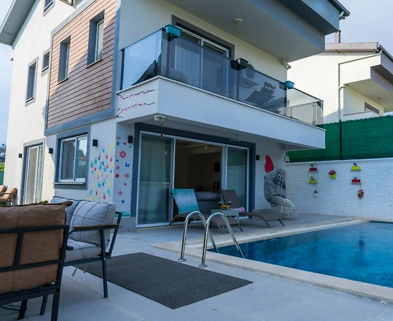 Muğla Seydikemer'de Lüks Villa 3+1 Müstakil Havuzlu Doğa Manzaralı - 1