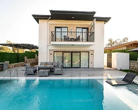 Muğla Seydikemer'de Modern Tasarımlı, Özel Havuzlu, Bahçeli Villa - 2