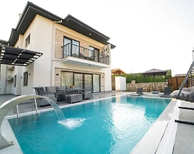 Muğla Seydikemer'de Modern Tasarımlı, Özel Havuzlu, Bahçeli Villa - 3