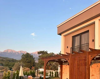 Muğla Seydikemer'de Modern Tasarımlı, Özel Havuzlu Lüks Villa - 2