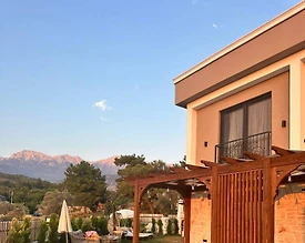 Muğla Seydikemer'de Modern Tasarımlı, Özel Havuzlu Lüks Villa - 2