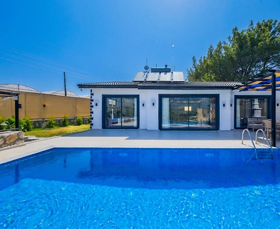 Muğla Seydikemer'de Sakin Konumda, Özel Havuzlu, Balayı Villası - 1