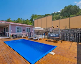 Muğla Seydikemer'de Sakin Konumda, Özel Havuzlu, Balayı Villası - 3