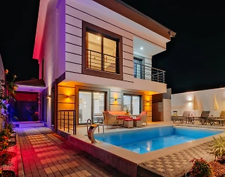 Muğla Seydikemer'de Sakin Konumda, Özel Havuzlu, Ferah Villa - 1