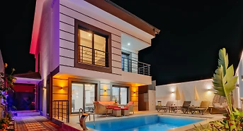 Muğla Seydikemer'de Sakin Konumda, Özel Havuzlu, Ferah Villa