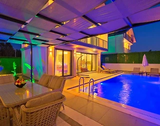 Muğla Seydikemer'de Elverişli Konumda, Özel Havuzlu, Lüks Villa - 5