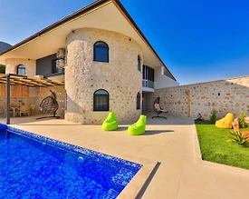 Muğla Seydikemer'de Taş Mimarili, Özel Havuzlu, Saunalı, Kiralık Villa - 2