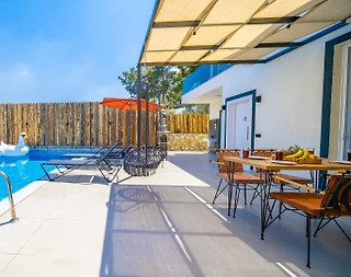 Muğla Seydikemer'de Yeşillikler İçerisinde, Özel Havuzlu, Modern Villa - 2