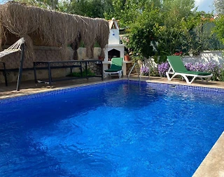 Muğla Ula'da Çekirdek Ailelere Uygun, Özel Havuzlu, 3+1 Villa - 1