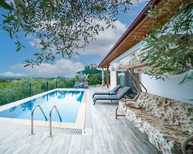 Muğla Ula'da Çekirdek Ailelere Uygun, Özel Havuzlu, Nezih Villa - 3