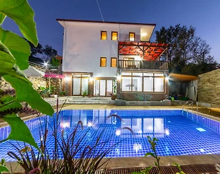 Muğla Ula'da Geniş Ailelere Uygun, Özel Havuzlu, Konforlu Villa - 4