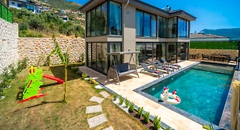 Villa with Private Pool and Mountain and Nature Views in Kaş Yeşilköy