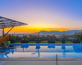 Kaş Üzümlü'de Müthiş Doğa ve Deniz Manzaralı, Özel Havuzlu, Şık Villa - 3