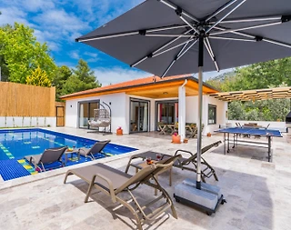 Kaş İslamlar'da Küçük Ailelere Uygun, Özel Havuzlu, Lüks Villa - 2