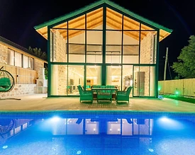 Kaş Bezirgan'da Sakin Konumda, Özel Havuzlu, Balayı Villası - 2