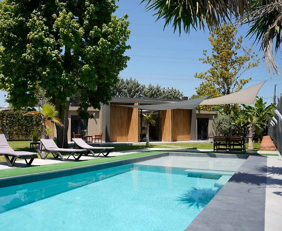 Antalya Kepez'de Geniş Alanlara Sahip, Özel Havuzlu, Ferah Villa - 1