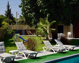 Antalya Kepez'de Geniş Alanlara Sahip, Özel Havuzlu, Ferah Villa - 4