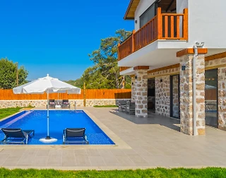Kaş Hacıoğlan'da Geniş Bahçe İçerisinde, Özel Havuzlu, Lüks Taş Villa - 5