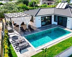 Muğla Seydikemer'de Doğanın İçerisinde, Özel Havuzlu, Kiralık Villa - 2