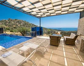 Kaş Bezirgan'da Merkeze Yakın, Isıtmalı Havuzlu, Ferah Villa - 3