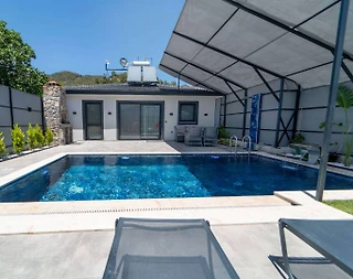 Fethiye Eldirek'te Merkezi konumda, Özel Havuzlu, Modern Villa - 4