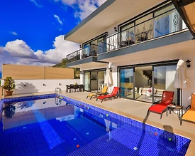 Kaş Bezirgan'da Muhteşem Deniz Manzaralı, Jakuzili Balayı Villası - 3