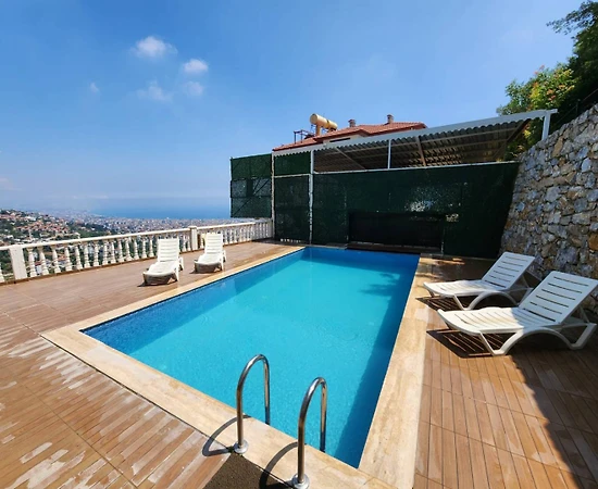 Alanya Sugözü'nde Deniz Manzaralı, Özel Havuzlu, 6 Kişilik Villa - 1