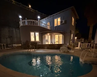 Alanya Kargıcak'ta Deniz Manzaralı, Özel Havuzlu, 3+1 Villa - 1