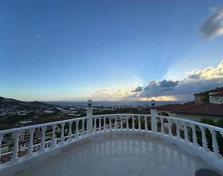 Alanya Kargıcak'ta Deniz Manzaralı, Özel Havuzlu, 3+1 Villa - 4