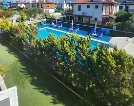 Fethiye Foça'da Merkezi Konumda, Ortak Havuzlu, Konforlu Apart - 2