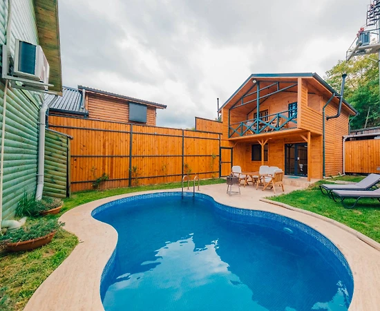 Sapanca Nailiye'de Geniş Bahçeli, Özel Havuzlu, Kiralık Bungalov - 1