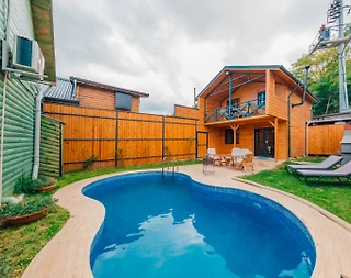 Sapanca Nailiye'de Geniş Bahçeli, Özel Havuzlu, Şık Bungalov - 1