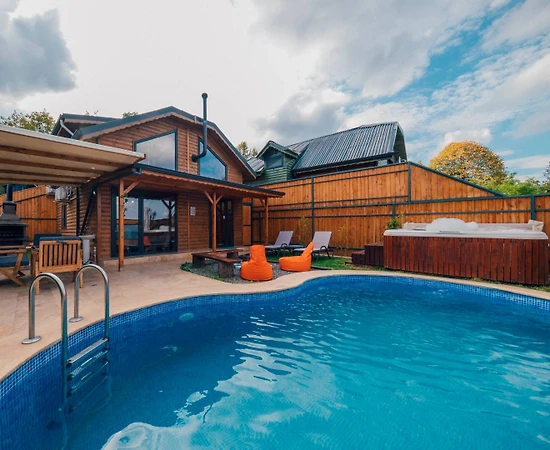 Sapanca Nailiye'de Doğa İçerisinde, Özel Havuzlu, Modern Bungalov - 1