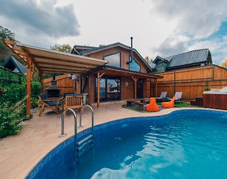 Sapanca Nailiye'de Doğa İçerisinde, Özel Havuzlu, Modern Bungalov - 1