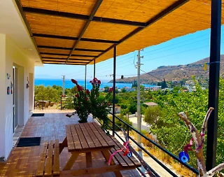 Bodrum Mazıköy'de Denize Yakın, Bahçeli, Konforlu Ev - 1