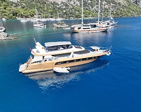 Fethiye Göcek'te Eşsiz Maviliklerde, 5 Kabinli, Modern Motoryat - 2