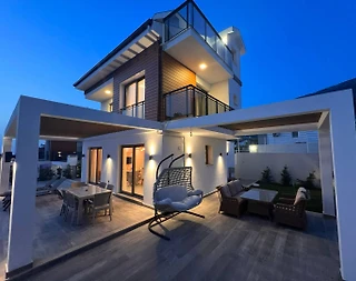 Fethiye Ölüdeniz'de Geniş Ailelere Uygun, Özel Havuzlu, Estetik Villa - 3