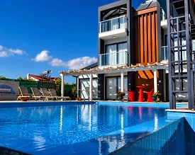 Fethiye Ölüdeniz'de Geniş Bahçeli, Özel Havuzlu, 4+1 Villa - 3