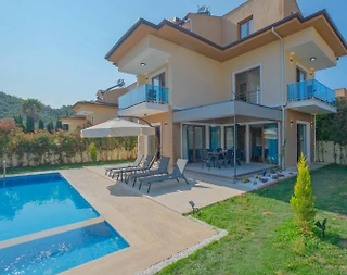 Fethiye Ölüdeniz'de Geniş Alanlı, Özel Havuzlu, 6 Kişilik Villa - 4