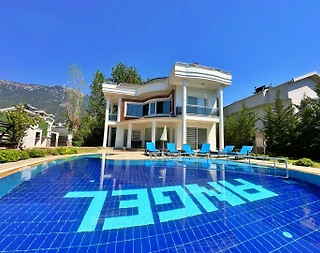 Fethiye Ölüdeniz'de Kalabalık Ailelere Uygun, Özel Havuzlu, Lüks Villa - 4